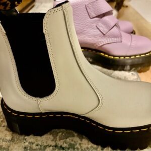 Women's White Chelsea Boots